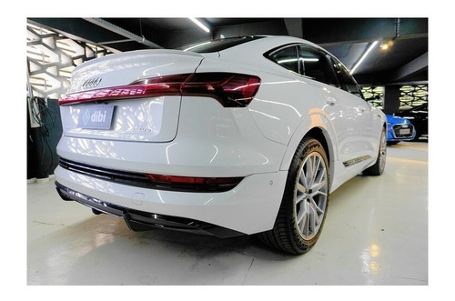 Imagem 6 de 12 de Audi E-tron Sportback Perf. Aut. (elétrico)