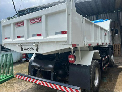 Volkswagen 17.230 Caçamba Mod 2016