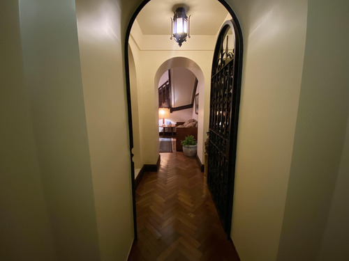 Casa En Pleno Casco Historico De San Isidro