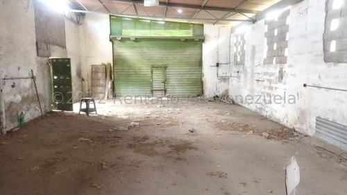 Imagen 3 de 5 de Galpón Tipo Almacén En Venta Ubicado En Los Caciques. Punto Fijo