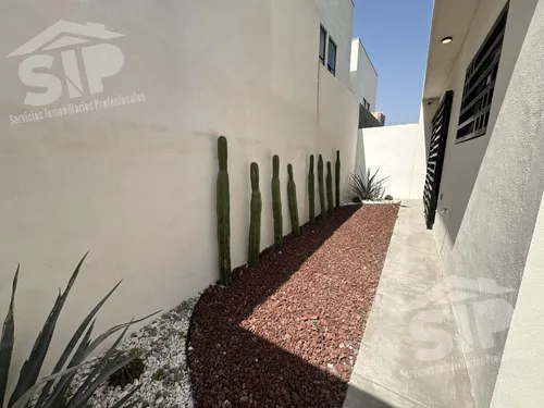 Casa En Solana Residencial Dominio Cumbres