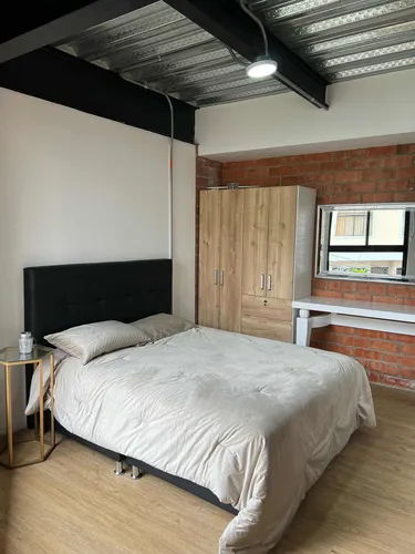Apartaestudio 32 Mt Cuadrados Miraflores Siete Esquinas