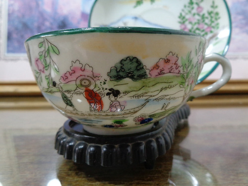 Imagen 3 de 9 de Antigua Taza De Té Con Plato De Porcelana Oriental