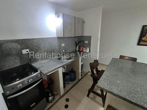 Diana C. Vende Apartamento De Oportunidad En San Diego, Monteserino. Vigilancia 24 Hrs, Pozo De Agua Rc-dc 25-19711