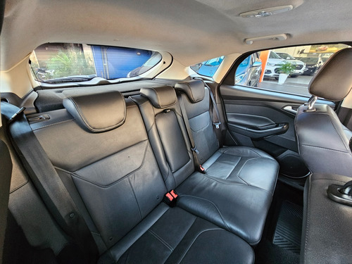 Ford Focus 2.0 Titanium Flex Powershift 5p