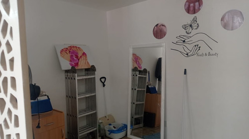 Local Alquiler45m2 Floresta Con Renta.