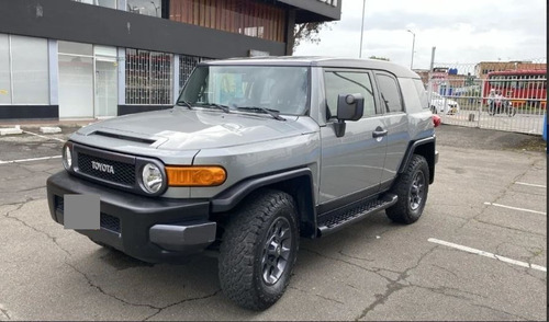 Imagen 8 de 9 de Toyota Fj Cruiser 4.0 V6 2012