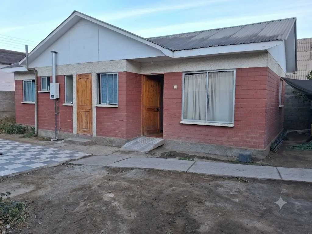 Imagen 1 de 24 de Se Vende Casa En La Comuna De Vicuña (172344)