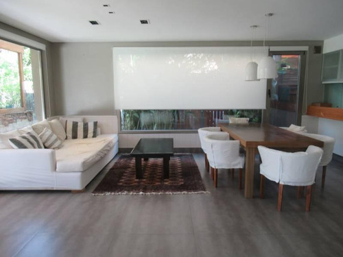 Imagen 15 de 19 de Ana Valencia Venta