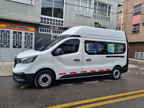 Renault Trafic 1.6 L2H2 Techo Alto Carga