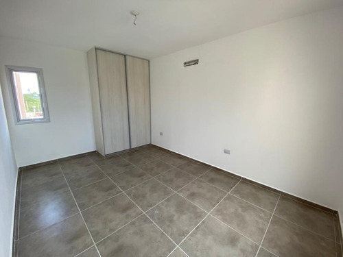 Venta - Lomas Del Chateau - 2 Dormitorios - Divino!!