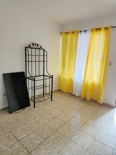 Se Venden Dos (2) Casas En Una En Res. Villas De Pantojas, Excelente Para Invertir (estan Rentadas)