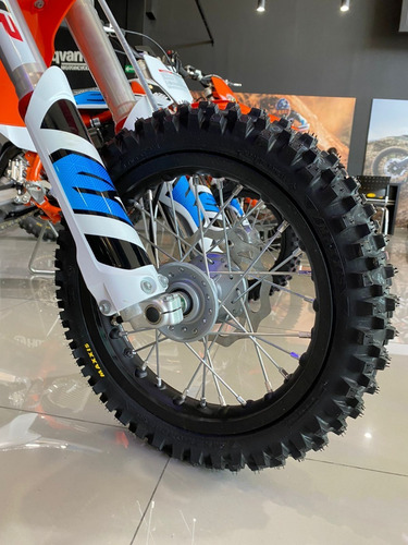 Imagen 17 de 20 de Ktm Sx-e 5 | No Husqvarna, No Honda, No Yamaha, No Ducati