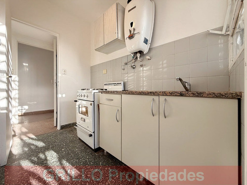 Reconquista 2990. Departamento Dos Ambientes. Cocina Independiente Con Lavadero. Al Frente.