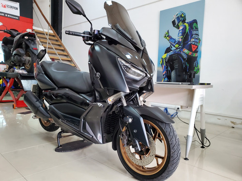 Yamaha Xmax 300 2023
