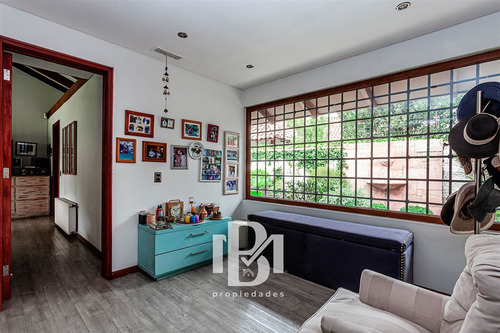 Casa En Venta De 5 Dorm. Camino San Antonio Las Condes
