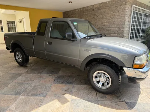 Ford Ranger Ranger súper Cab 6 cilindros 3.0 2 puertas Automática