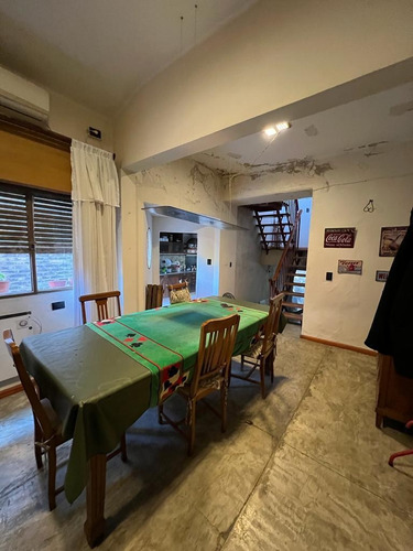 Imagen 4 de 16 de Cerro De Las Rosas Casa A Refaccionar O Reciclar Excelente Ubicacion