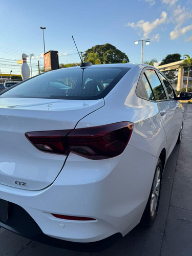 Chevrolet Onix plus Sedan Plus LTZ 1.0 TB aut