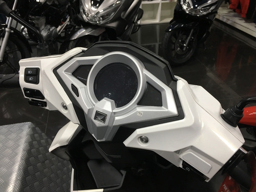 Scooter Honda New Elite 125 Roja Performance Bikes