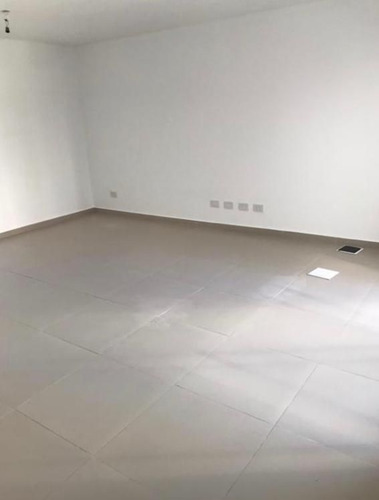 Imagen 11 de 15 de Departamento En Venta De 2 Ambientes De Excelente Ubicación En Temperley