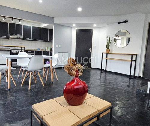 Departamento 4 Ambientes Tipo Duplex. Apto Credito!! Frente Plaza San Martin Centro. Con Cochera Cubierta