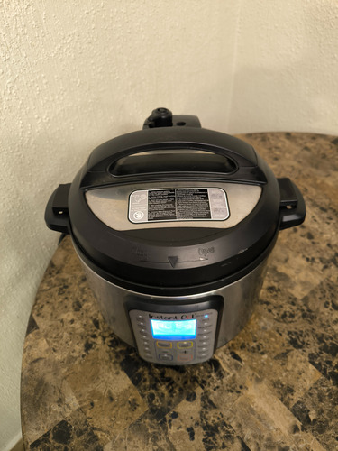 Olla Eléctrica Instant Pot Duo Plus 60 Plateado 60 Hz (Usado)