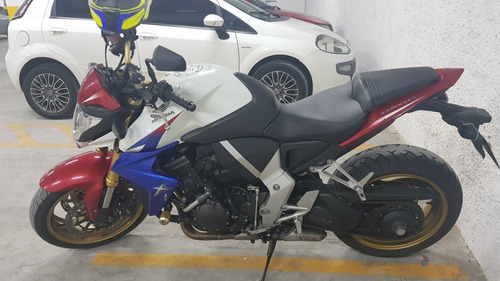 Imagem 5 de 14 de Cb1000r Honda 2013 Capitão América