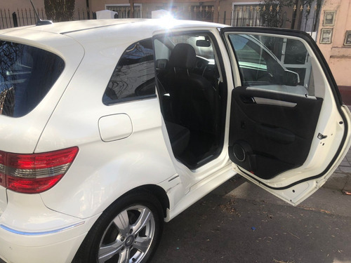 Imagen 6 de 12 de Mercedes-benz Clase B 2011 1.7 B180 Manual