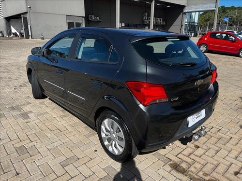 Chevrolet Onix 1.4 MPFI LT 8V FLEX 4P AUTOMÁTICO