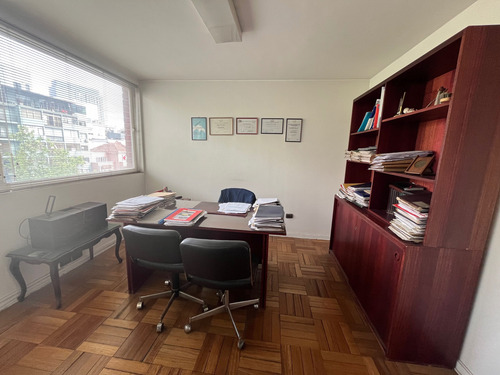 Oficina Altos Del Drugstore Providencia (68246)