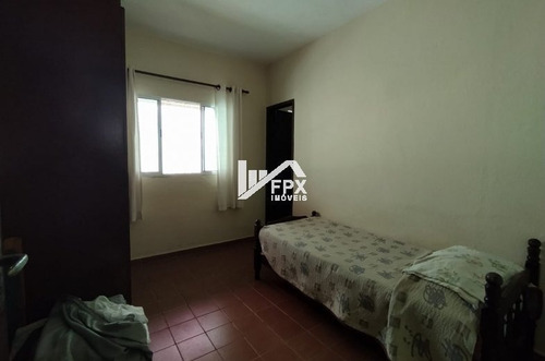Imagem 8 de 14 de Casa Itanhaém 50 Metros Do Mar, 2 Suítes, 3 Vagas.