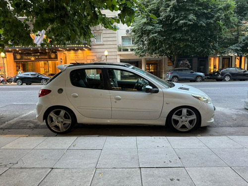 Peugeot 207 1.6 Xt