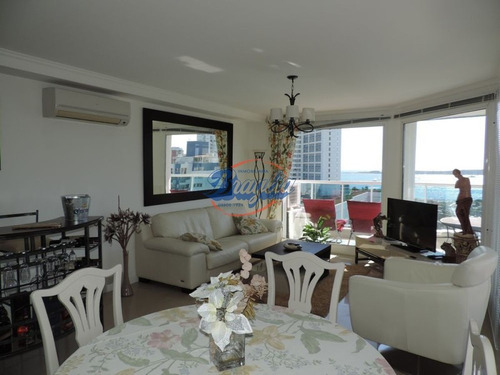 Alquiler Temporal Apartamento 3 Dormitorios T7441