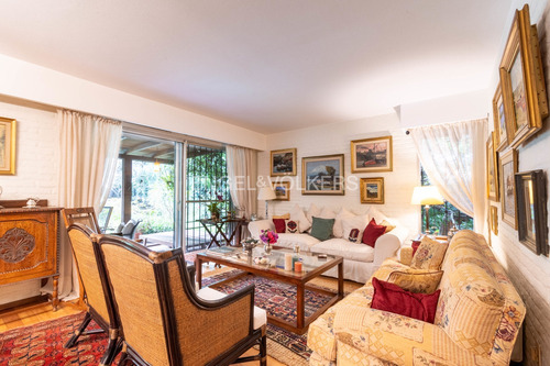 Venta Casa 4 Dormitorios Excelente Construcción En Pleno Carrasco Id 6442