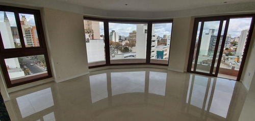 Imagen 3 de 17 de Departamento - La Plata
