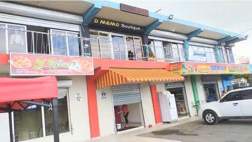 Vendo Plaza Comercial En La Avenida Hipica