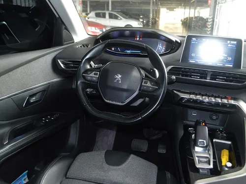 Peugeot 5008 1.6 Allure
