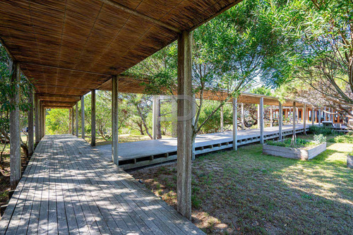 Imagen 12 de 13 de Casa En Venta San Antonio 5 Dorm, 3600 M2 #1772