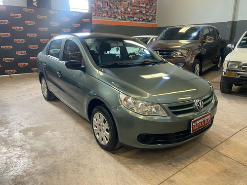 Volkswagen Voyage 1.6 Comfortline 101cv