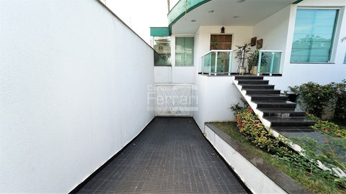 Imagem 12 de 15 de Casa Maravilhosa De 4 Pisos 3 Dorm, Elevador, Piscina Aquecida ,iluminada ,próximo Ao Clube Guapira - Cf40994