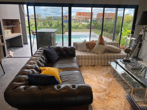 Imagen 4 de 27 de Casa Con Piscina En Venta En Puertos, Escobar, G.b.a. Zona Norte