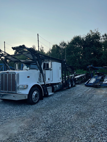 Peterbilt Madrina Nodriza