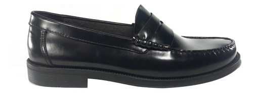 Mocasín Negro Clásico Charol