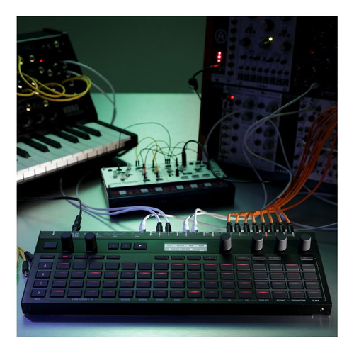 Secuenciador Polifónico Korg Sq-64 Controlador 64 Step
