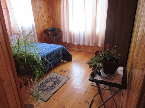 Casa 2 Pisos En Alerce, Puerto Montt, 5 Hab, 2 Baños.