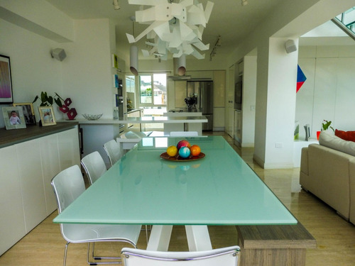 Apartamento Duplex En Venta/ Las Mesetas Santa Rosa De Lima/ Mg 4-6297