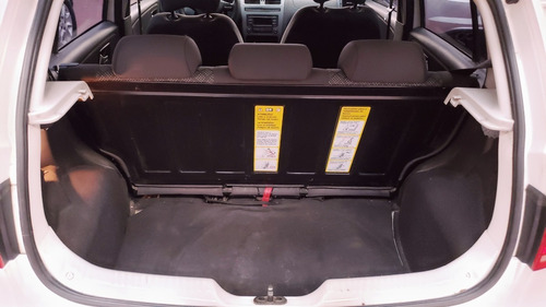 Imagen 8 de 22 de Volkswagen Fox 5p Confort Pack 2015