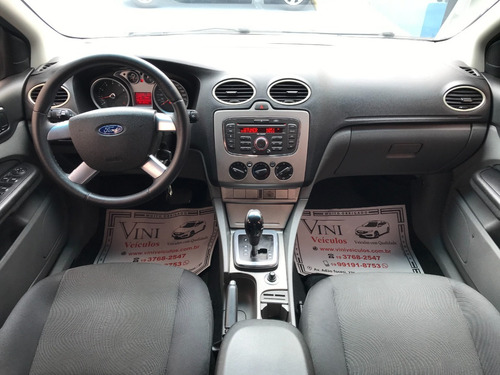 Imagem 5 de 8 de Ford Focus ! Automático !