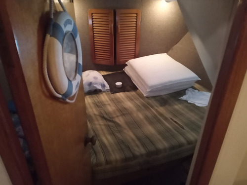 Crucero Sk33 Sk 33 Motor Volvo Penta Turbo Diesel 290dp